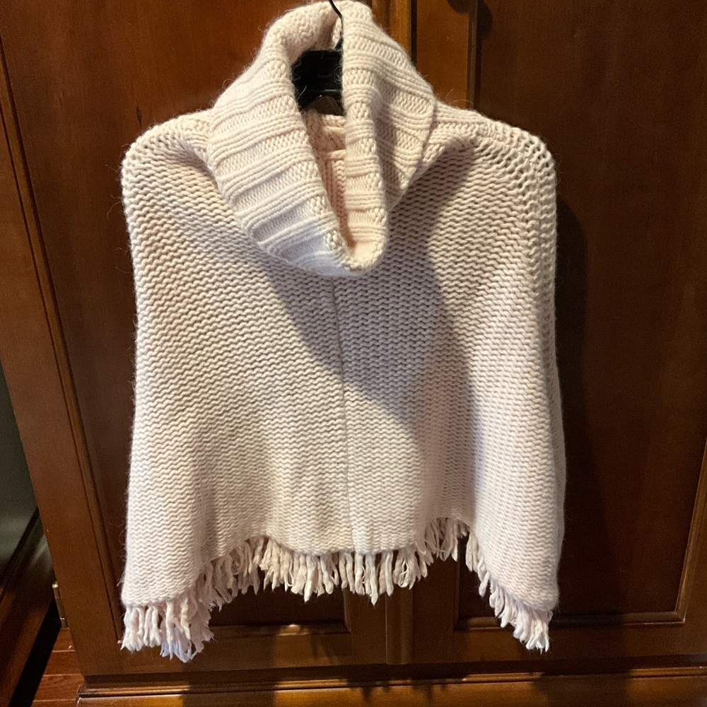 Great Plains Cozy Pink  Knit Sweater Poncho Size OS
